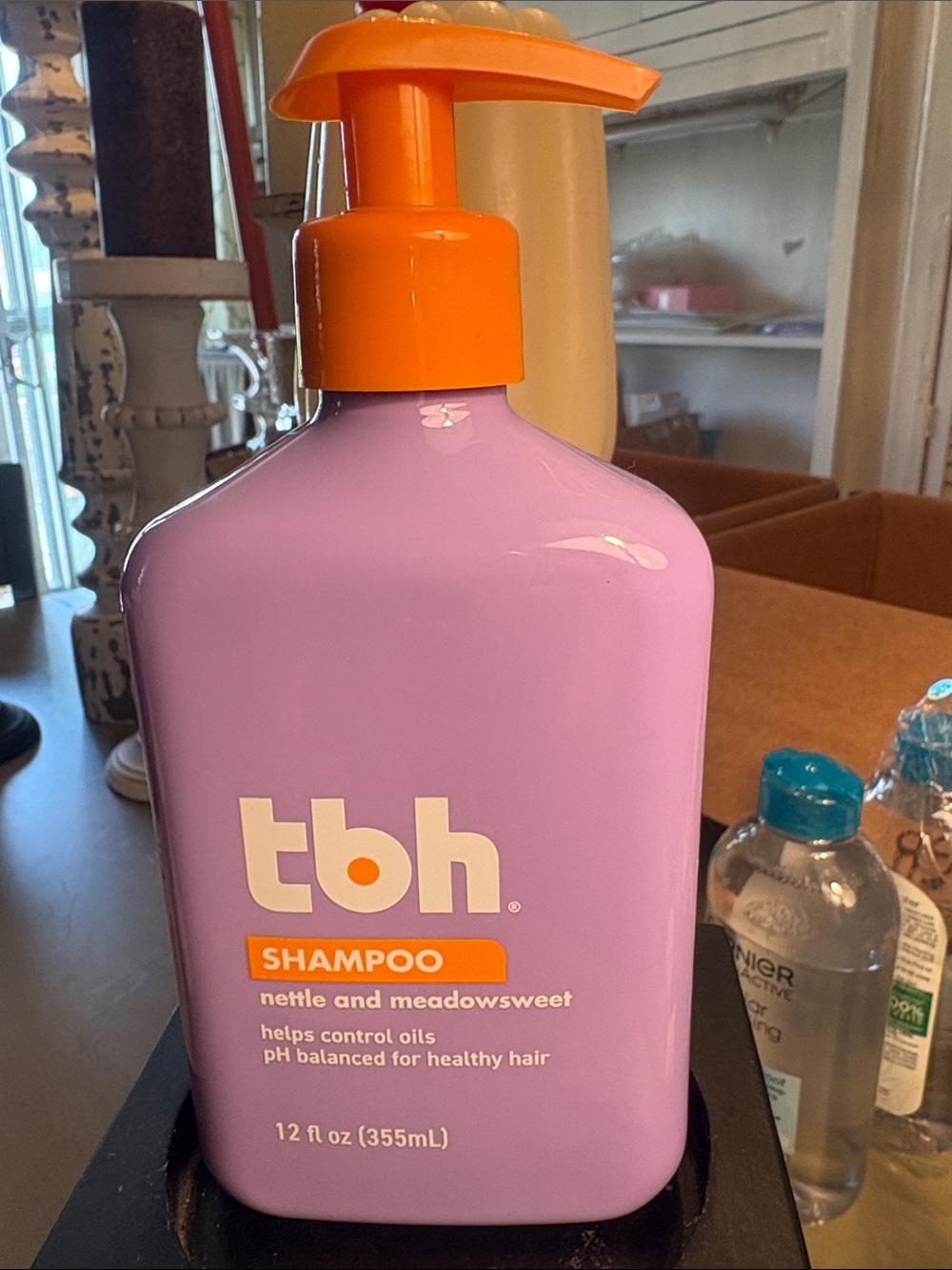 TBH to be honest Shampoo - Nettle & Meadowsweet - Pink